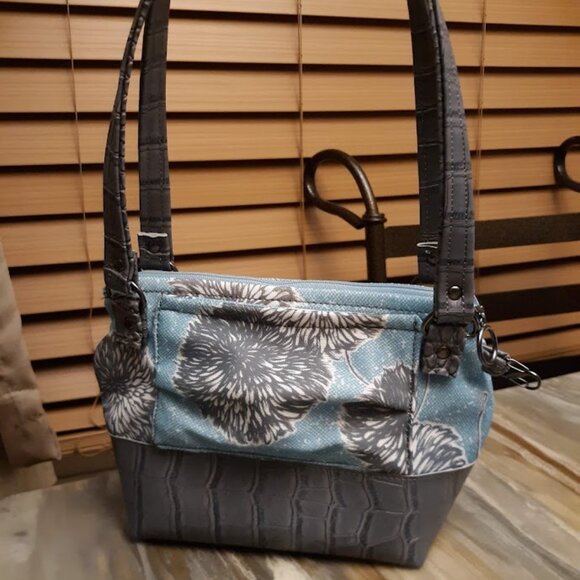 New Vinyl Double handle Shoulder Satchel Bag Purse Blue Gray Dandelion Floral - Picture 1 of 14